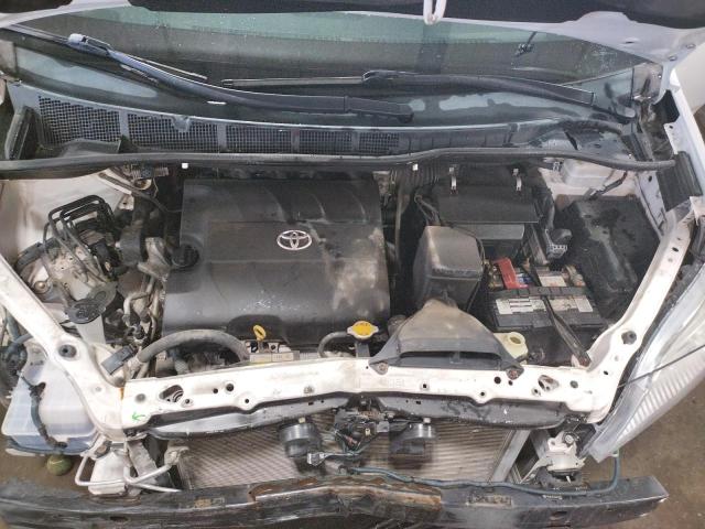 Photo 7 from auction – 2013 TOYOTA SIENNA LE with VIN 5TDKK3DC2DS308251