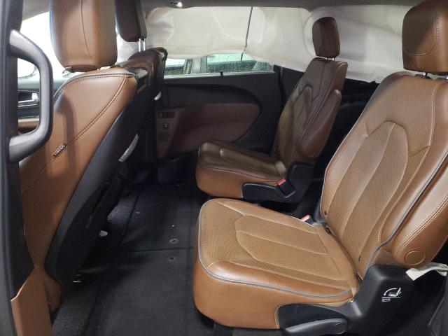 Photo 6 from auction – 2018 CHRYSLER PACIFICA L with VIN 2C4RC1GG2JR172531