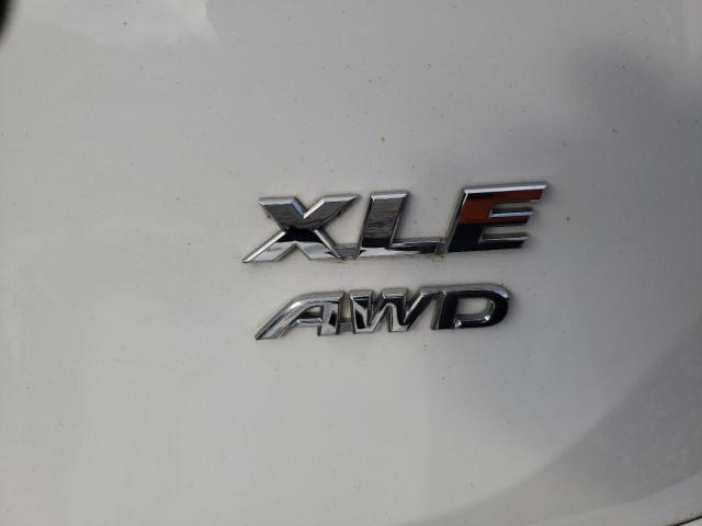 Photo 9 from auction – 2016 TOYOTA RAV4 XLE with VIN 2T3RFREV2GW455307
