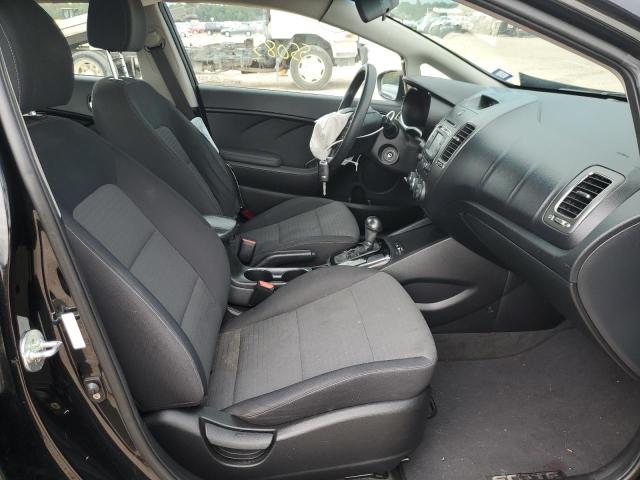 Photo 5 from auction – 2017 KIA FORTE LX with VIN 3KPFL4A7XHE143271
