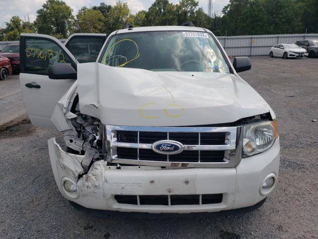 Photo 7 from auction – 2010 FORD ESCAPE XLT with VIN 1FMCU0D75AKD39086