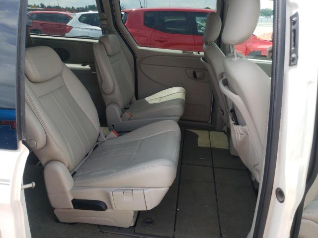 Photo 6 from auction – 2007 CHRYSLER TOWN & COU with VIN 2A4GP54L07R279374