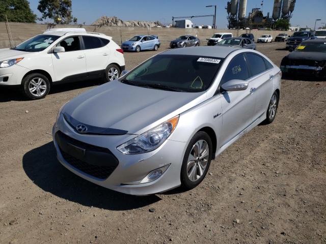 Photo 2 from auction – 2015 HYUNDAI SONATA HYB with VIN KMHEC4A40FA132289