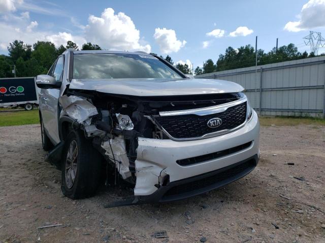 Photo 9 from auction – 2015 KIA SORENTO LX with VIN 5XYKTDA73FG611310
