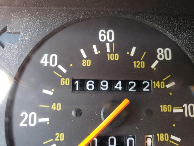 Photo 8 from auction – 1992 VOLVO 240 BASE with VIN YV1AS8801N1462483