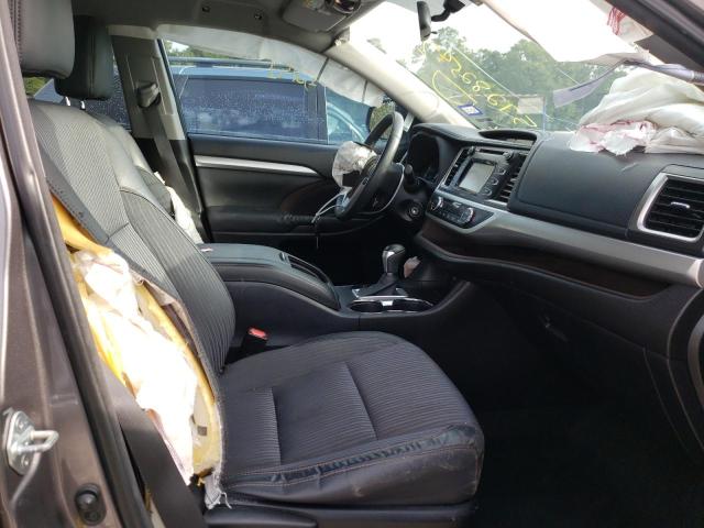 Photo 5 from auction – 2015 TOYOTA HIGHLANDER with VIN 5TDZKRFH6FS051463