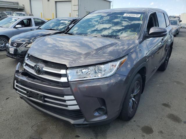 Photo 2 from auction – 2018 TOYOTA HIGHLANDER with VIN 5TDBZRFH4JS826039