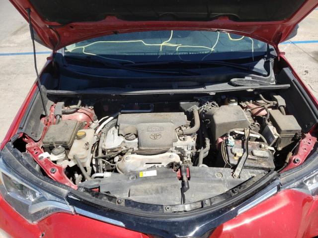 Photo 7 from auction – 2017 TOYOTA RAV4 LE with VIN 2T3BFREV4HW656886