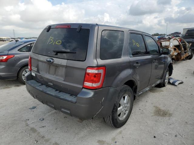 Photo 4 from auction – 2010 FORD ESCAPE XLS with VIN 1FMCU0C78AKA05121