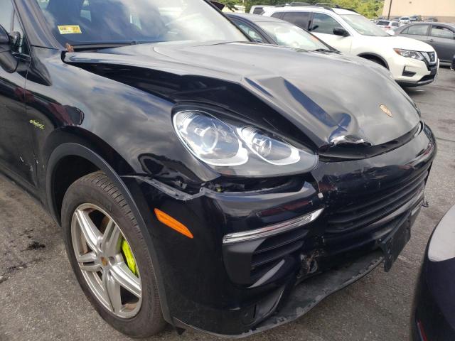 Photo 9 from auction – 2016 PORSCHE CAYENNE SE with VIN WP1AE2A28GLA64389