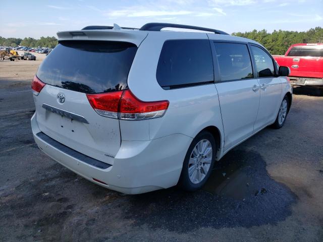 Photo 4 from auction – 2012 TOYOTA SIENNA XLE with VIN 5TDYK3DC5CS262360