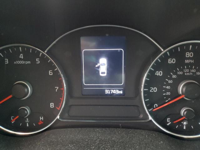 Photo 8 from auction – 2017 KIA FORTE LX with VIN 3KPFL4A79HE110195