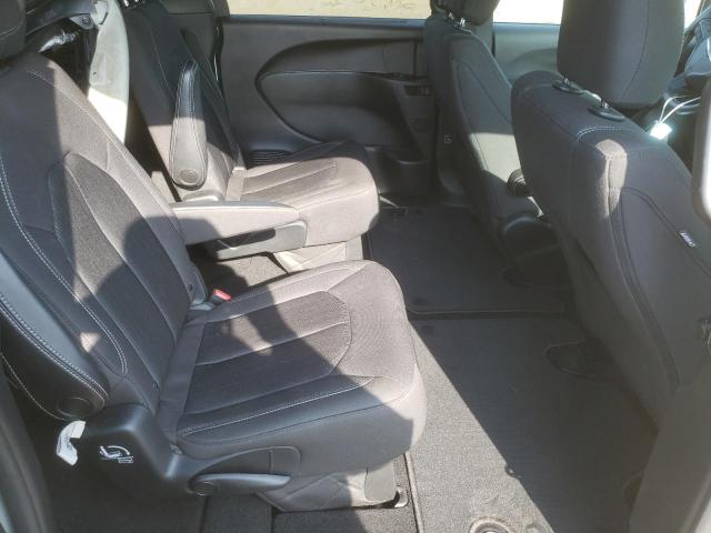 Photo 6 from auction – 2019 CHRYSLER PACIFICA T with VIN 2C4RC1FG4KR742046