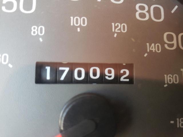 Photo 8 from auction – 2004 MERCURY GRAND MARQ with VIN 2MEFM74W14X603485