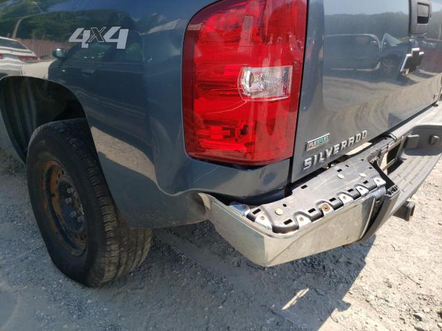 Photo 9 from auction – 2011 CHEVROLET SILVERADO with VIN 1GCRKSE36BZ122439