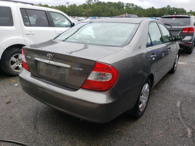Photo 4 from auction – 2005 TOYOTA CAMRY LE with VIN 4T1BE32K85U571385