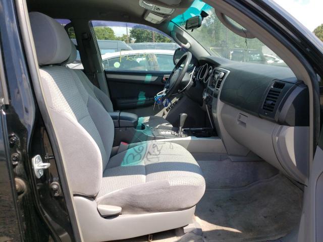 Photo 5 from auction – 2004 TOYOTA 4RUNNER SR with VIN JTEBU14RX40052930