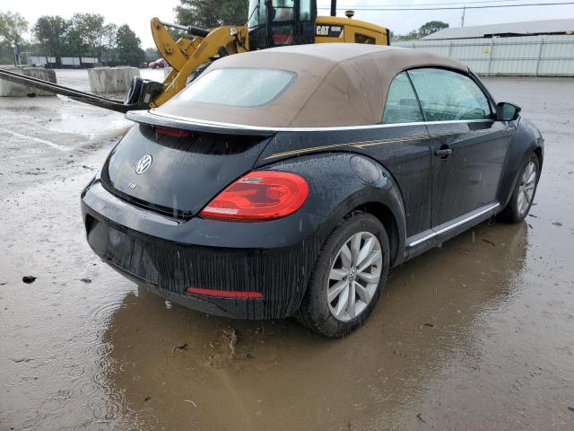 Photo 4 from auction – 2014 VOLKSWAGEN BEETLE with VIN 3VW5L7AT1EM813363