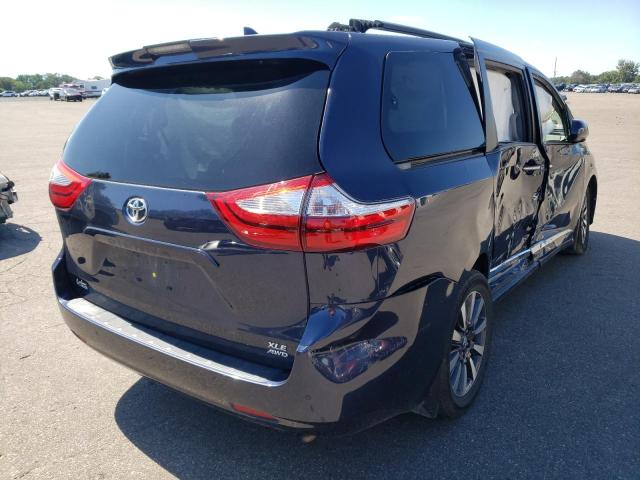 Photo 4 from auction – 2018 TOYOTA SIENNA XLE with VIN 5TDDZ3DCXJS190451