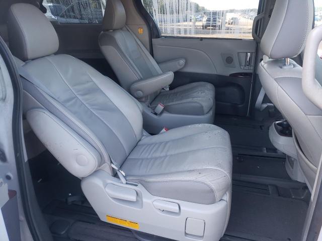 Photo 6 from auction – 2012 TOYOTA SIENNA XLE with VIN 5TDYK3DC5CS262360
