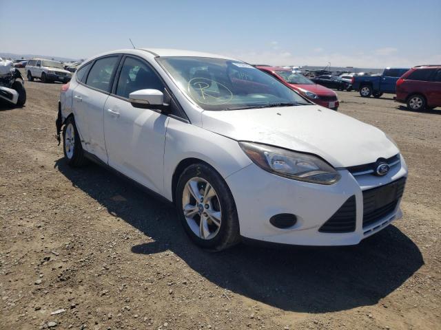 FORD FOCUS SE 2013 with VIN 1FADP3K2XDL245704 - Photo from auction