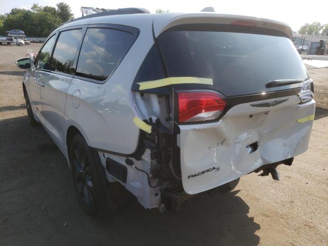 Photo 3 from auction – 2019 CHRYSLER PACIFICA T with VIN 2C4RC1FG4KR742046