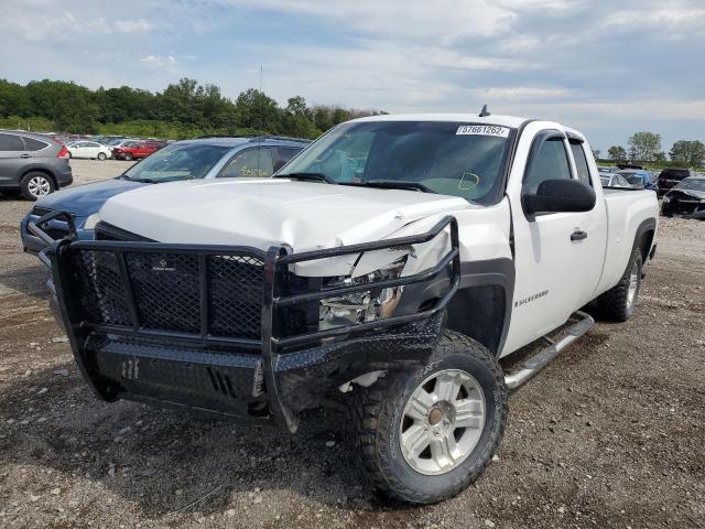 Photo 2 from auction – 2007 CHEVROLET SILVERADO with VIN 1GCEK19J47E581677