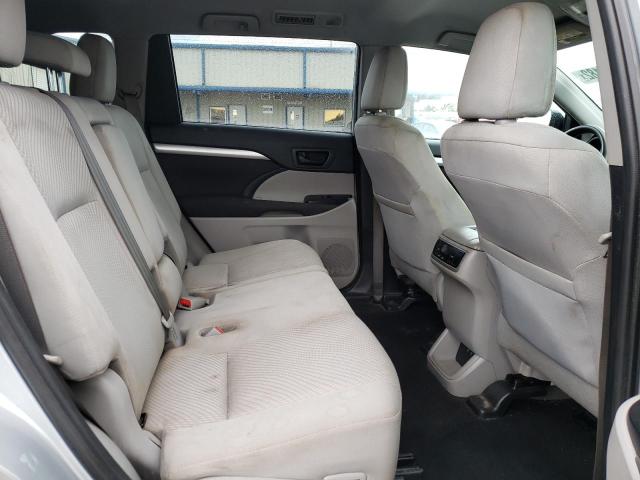 Photo 6 from auction – 2019 TOYOTA HIGHLANDER with VIN 5TDZARFH1KS061248