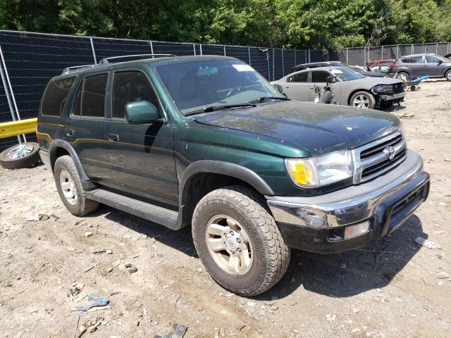 TOYOTA 4RUNNER SR 2000 with VIN JT3HN86R0Y0319990 - Photo from auction