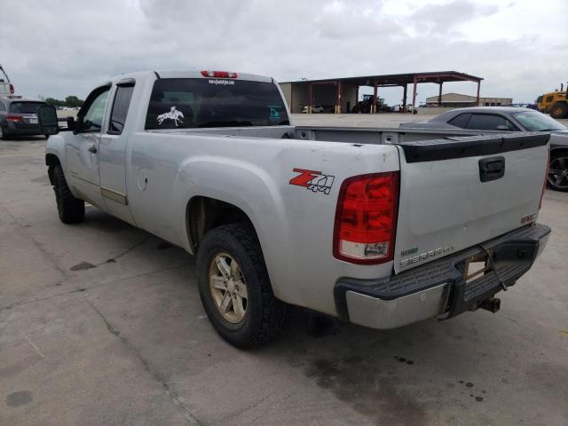 Photo 3 from auction – 2011 GMC SIERRA K15 with VIN 1GTR2VE07BZ305615