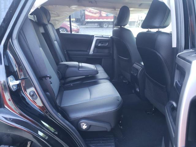 Photo 6 from auction – 2020 TOYOTA 4RUNNER SR with VIN JTEBU5JR1L5782335