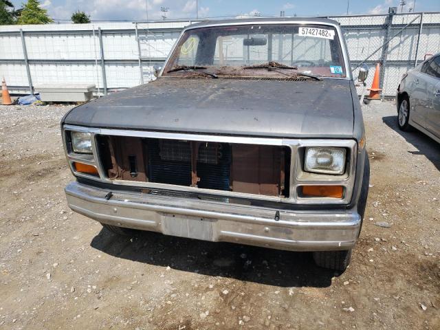 Photo 9 from auction – 1983 FORD F150 with VIN 1FTDF15F1DNA14825