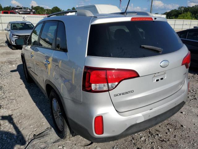 Photo 3 from auction – 2015 KIA SORENTO LX with VIN 5XYKTCA61FG593925