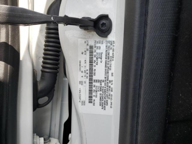 Photo 10 from auction – 2016 FORD FOCUS TITA with VIN 1FADP3J24GL350678