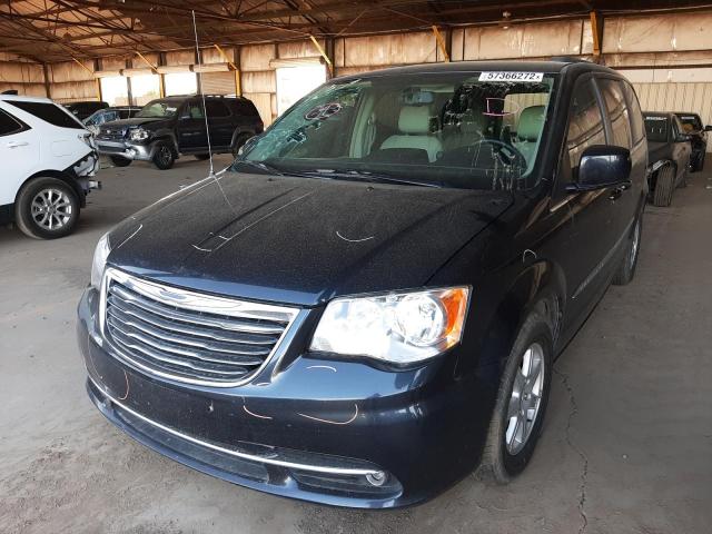 Photo 2 from auction – 2013 CHRYSLER TOWN & COU with VIN 2C4RC1BG2DR595024