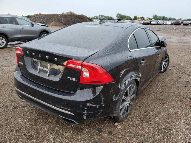 Photo 4 from auction – 2017 VOLVO S60 PLATIN with VIN LYV402TMXHB154225
