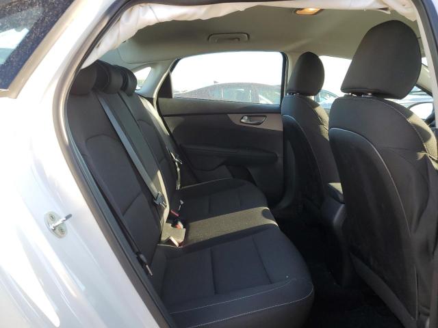 Photo 6 from auction – 2021 KIA FORTE FE with VIN 3KPF24AD1ME377771