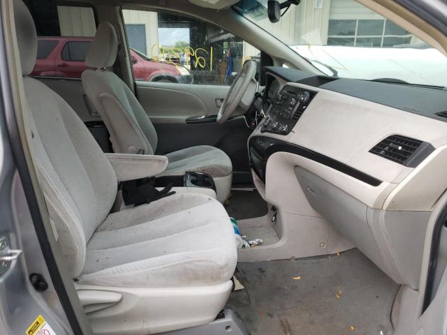 Photo 5 from auction – 2011 TOYOTA SIENNA LE with VIN 5TDKK3DC4BS113894