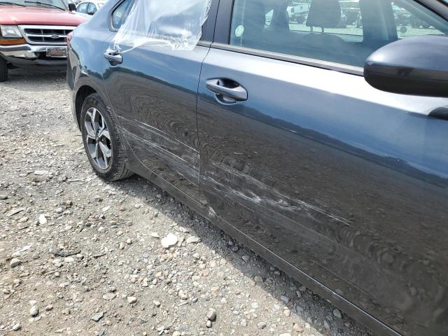 Photo 9 from auction – 2021 KIA FORTE FE with VIN 3KPF24AD5ME305343