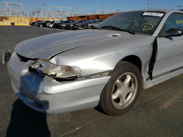 Photo 9 from auction – 1998 FORD MUSTANG with VIN 1FAFP4042WF219277