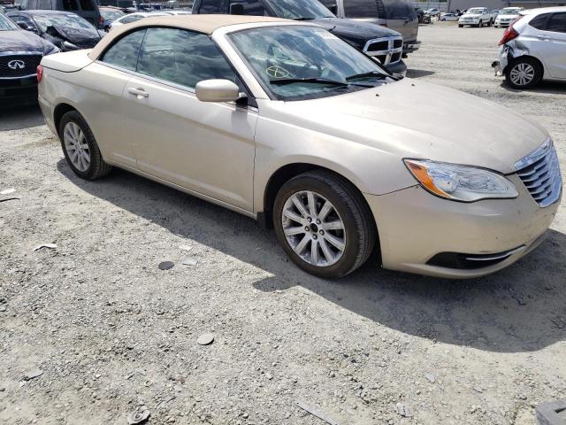Photo 9 from auction – 2014 CHRYSLER 200 TOURIN with VIN 1C3BCBEB1EN158027