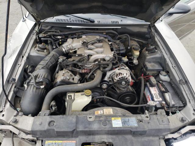 Photo 7 from auction – 2002 FORD MUSTANG with VIN 1FAFP40412F137907