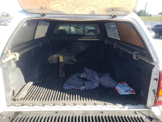 Photo 6 from auction – 2001 CHEVROLET SILVERADO with VIN 1GCEC14W41Z300686