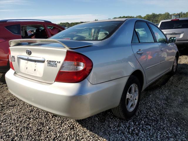Photo 4 from auction – 2003 TOYOTA CAMRY LE with VIN 4T1BE32K13U119047