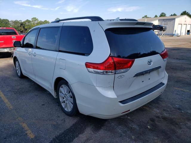 Photo 3 from auction – 2012 TOYOTA SIENNA XLE with VIN 5TDYK3DC5CS262360