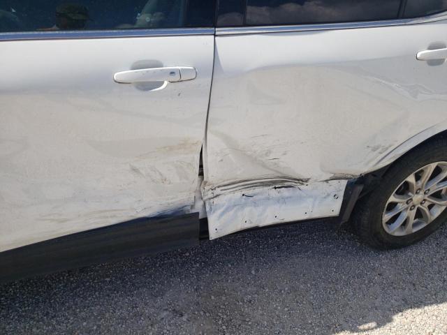 Photo 9 from auction – 2018 CHEVROLET EQUINOX LT with VIN 2GNAXJEV1J6105432