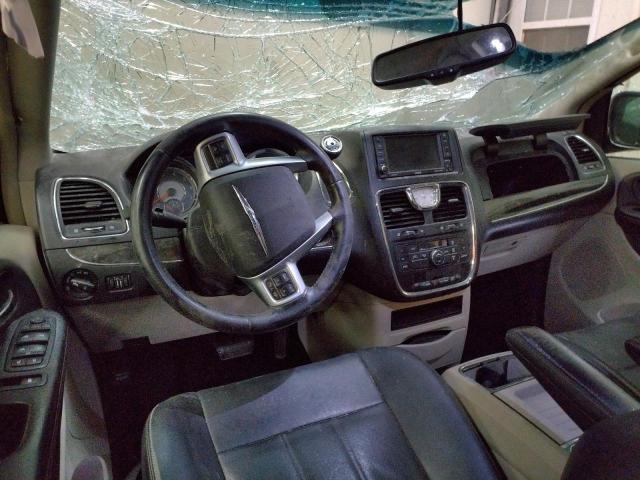 Photo 9 from auction – 2012 CHRYSLER TOWN & COU with VIN 2C4RC1BG6CR325826