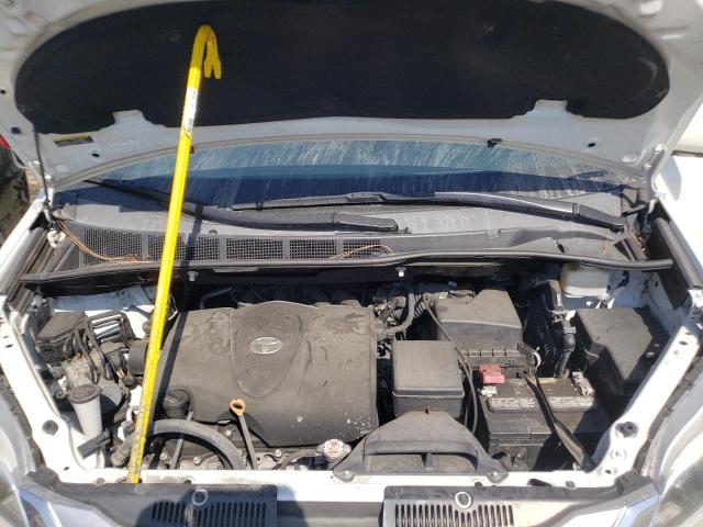 Photo 7 from auction – 2017 TOYOTA SIENNA XLE with VIN 5TDDZ3DC0HS173846