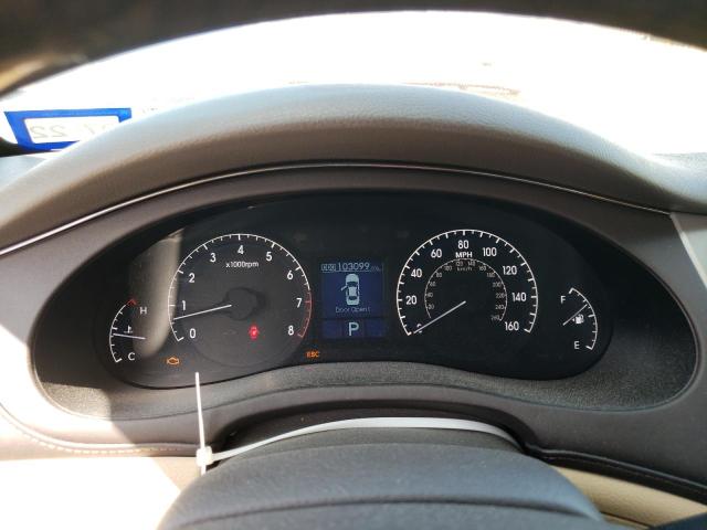 Photo 8 from auction – 2010 HYUNDAI GENESIS 4. with VIN KMHGC4DF8AU094081