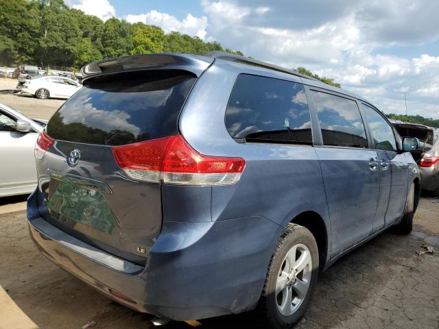 Photo 4 from auction – 2013 TOYOTA SIENNA LE with VIN 5TDKK3DC8DS337849